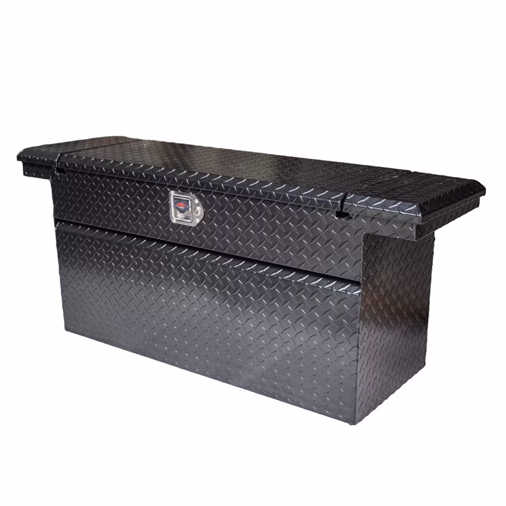 CAJA PARA HERRAMIENTAS DE ALUMINIO EN NEGRO DE 40" CON RESAQUE Y FIJOS PARA RAM 700